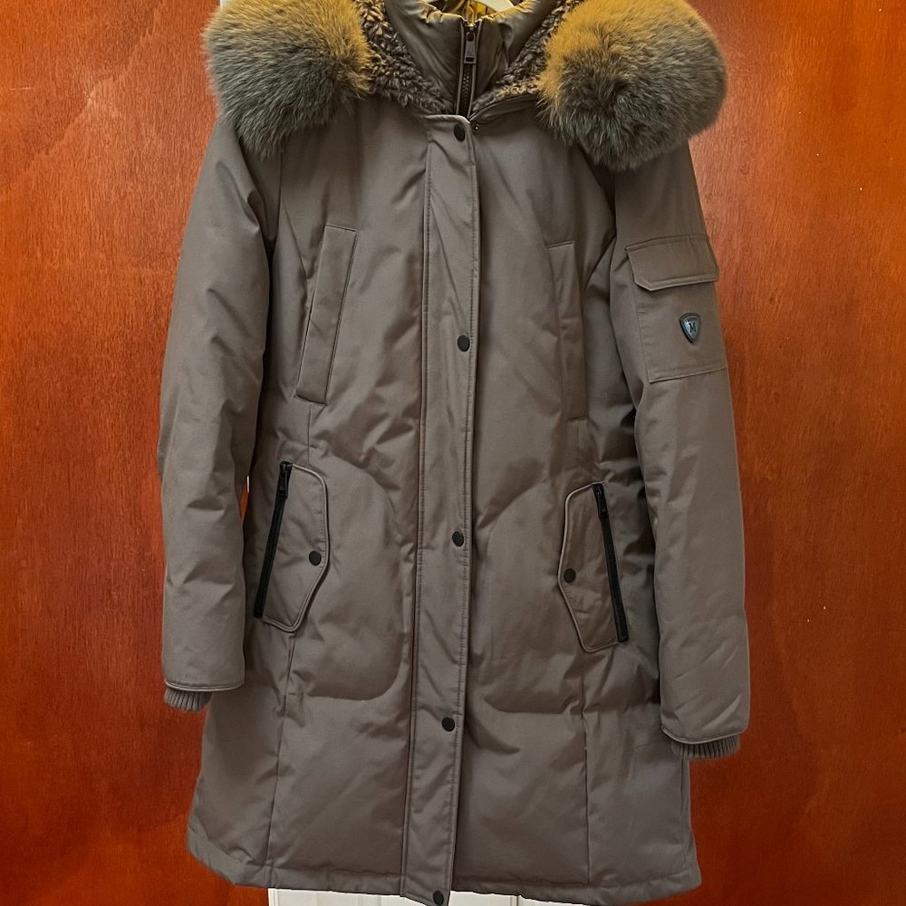 Women's 1 Madison Parka Coat with Fox Fur Hood Detail | Size M